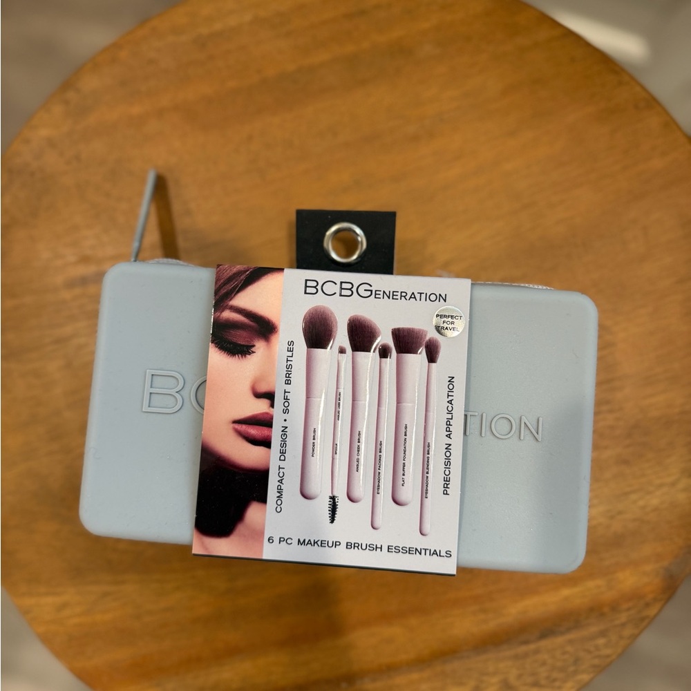 BCBGeneration 6-Piece Makeup Brush Set - Soft Pink